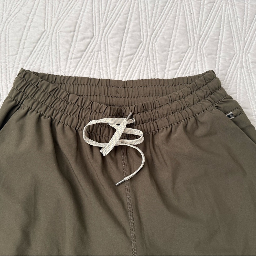 VUORI Olive Green Jogger Pants - Picture 2 of 7